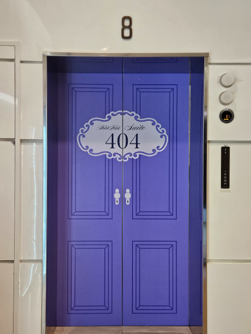 롯데면세점, K팝 콘셉트 엘리베이터 체험공간 운영