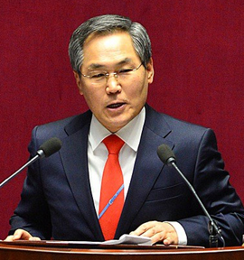 ▲우윤근정책위의장(사진=홈페이지)