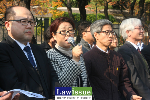 ▲좌측부터장경욱변호사,김인숙변호사,권영국변호사,이덕우변호사