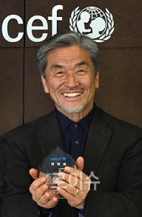 ▲소리꾼장사익(사진=유니세프한국위원회)