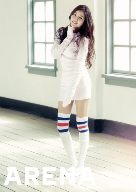 여자친구 소원, 밀착 원피스+화이트 니삭스 '여신인 줄'