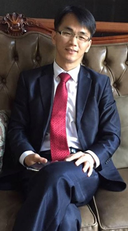 ▲변환봉변호사(사진=페이스북)