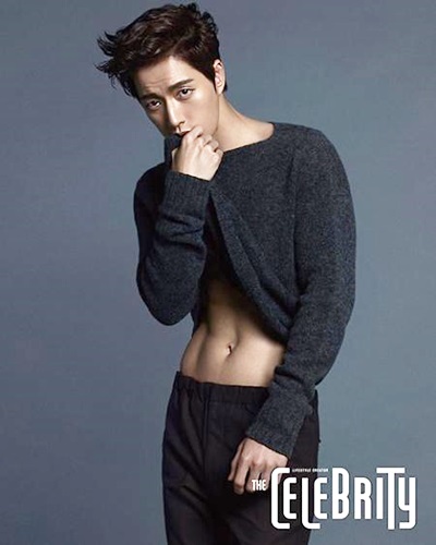 맨투맨 박해진, 티셔츠 살짝 들어올리며 구릿빛 복근 과시 '이 정도 일 줄'