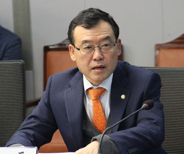 임내현 “사회공헌, 공익법인 설립ㆍ운영 법률 개정안” 통과