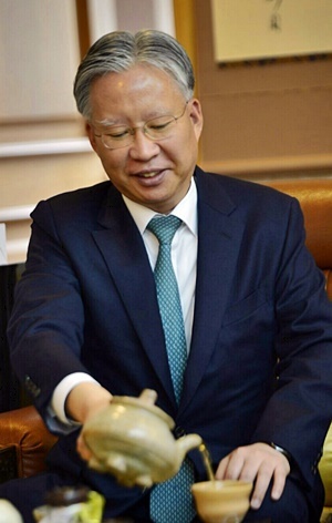 강민구 부산지법원장.