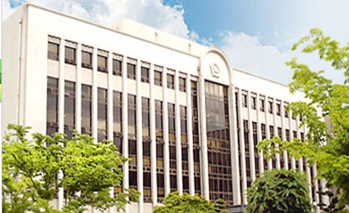 광주지법, 횡단보도 침범에 놀라 버스기사 폭행 징역 1년6월