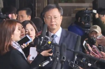 서울중앙지검에 출두한 우병우 전 민정수석