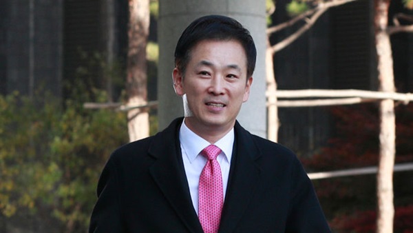 박근혜 대통령 변호인으로 선임된 유영하 변호사 / 사진 = 연합뉴스