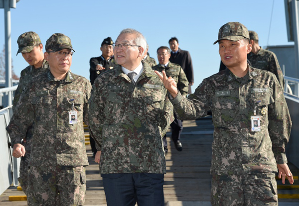 양승태 대법원장, 인천해역방어사령부(인방사) 위문