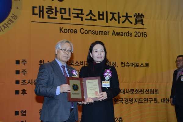 창문에안전, 2016년대한민국소비자대상 수상‥ 안전방충망 특허제품 선봬