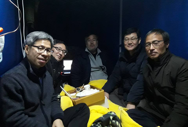 권영국 변호사가 페이스북에 올린 사진