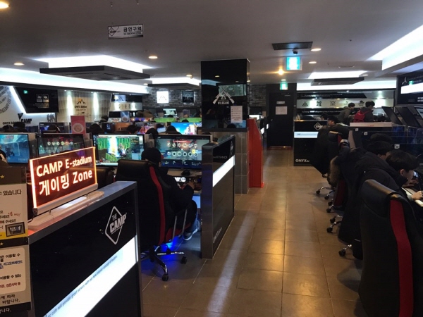 캠프PC방, 2017 PC방창업 주요 경쟁력 ‘e-sports+VR‘ 꼽아