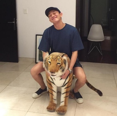 유아인, 과거엔 이슈메이커였다...헛소리도 많이 했고