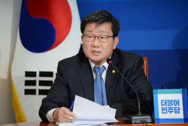 청와대 민정수석 출신 전해철 더불어민주당 최고위원