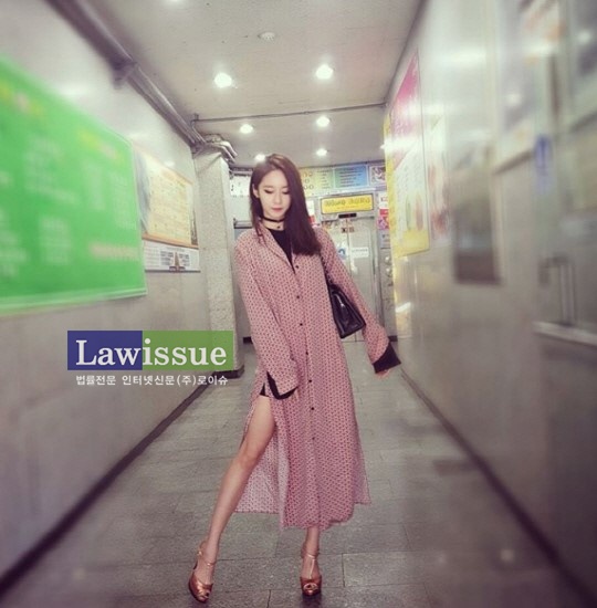 지연, '옆트임 사이로 과감하게 드러낸 美...고속도로 각선미'