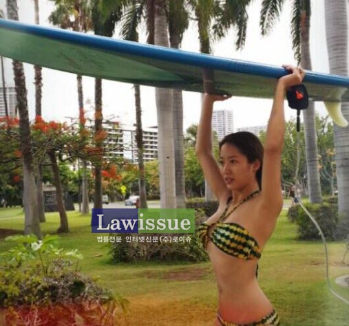 인생학교 전혜빈, 서핑보드 들고 명품 복근 뽐내..."서핑신동 된 혜빈이?"