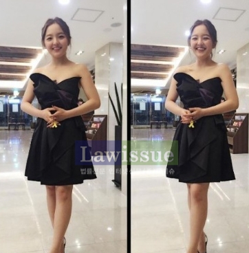 서신애, 쇄골 드러낸 블랙미니드레스...성숙美 물씬