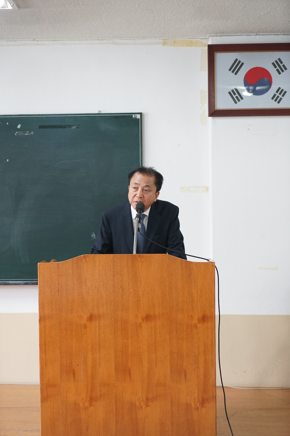 오득천 조합장이 참여사들 앞에서 인사말을 하고 있는 모습.(사진=최영록 기자)