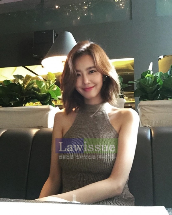 지소연, 숨길 수 없는 환상 몸매와 백만불짜리 미소 자랑 '감탄만 나와'