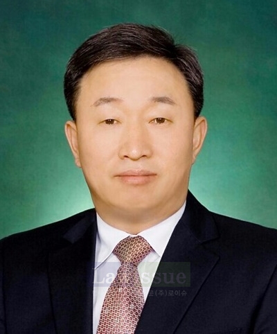 김정선 부산구치소장.