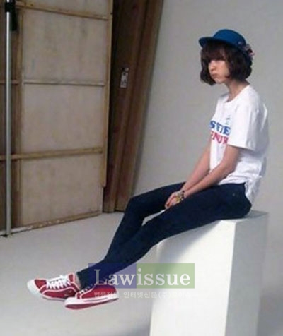 한효주, 스키니 입은 채 깜찍...부러질 듯 극세사 다리