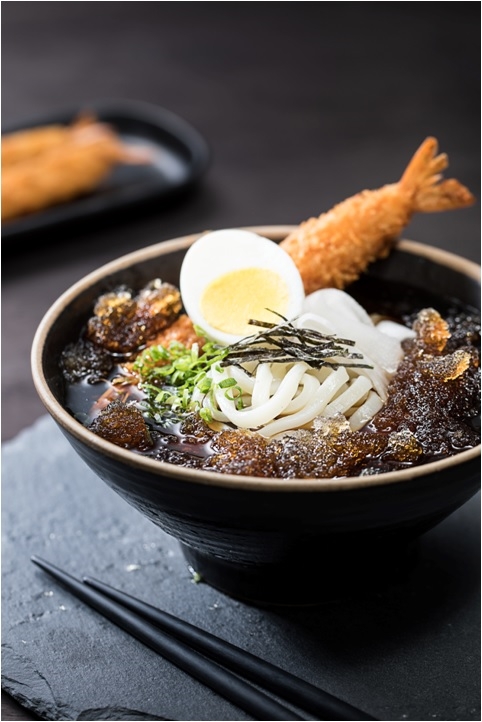 바르다김선생 쫄깃냉우동.(사진=바르다김선생)