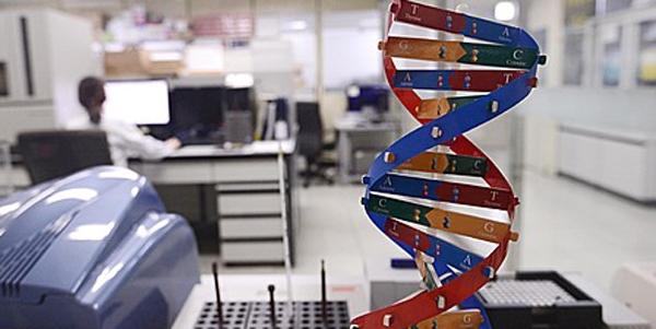 '에이즈' 감염된 여학생 파문 일파만파...'어떤 경로인지 여전히 미궁'