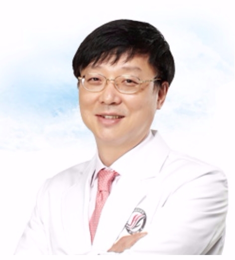 강동성심병원 신근만 병원장. 사진=홈페이지 캡쳐