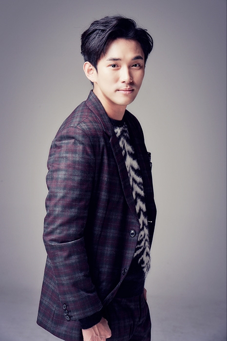 V.O.S 김경록, 25일 솔로 앨범 공개…가을 감성 적신다