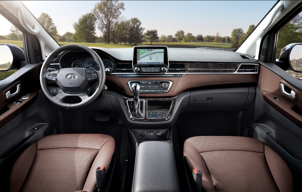 더 뉴 그랜드 스타렉스 9인승 어반 익스클루시브 트림 내장.(사진=현대자동차)