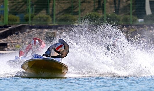 경정 선수가 경기를 하고 있다. (사진=경정운영본부)