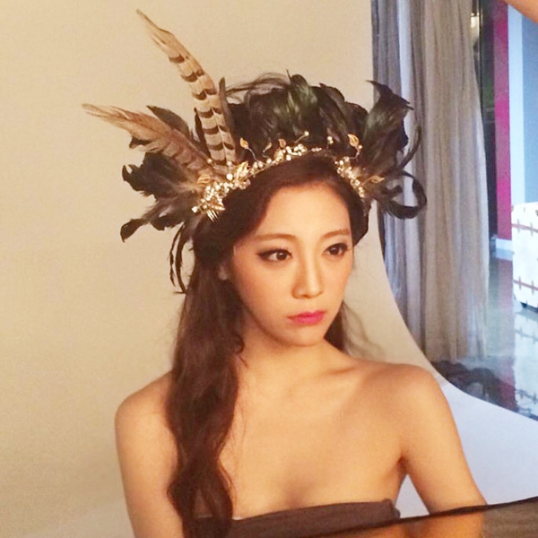 최예슬, '부러질 듯 쇄골 드러낸 채...앙상하게 마른 신이 내린 라인'