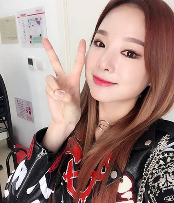 솔지, 몸상태에 켜진 빨간불 '안와감압술'...그녀에게 무슨 일이