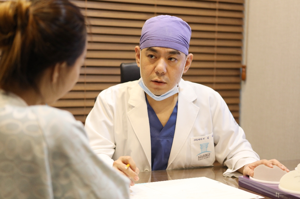 성형외과 전문의 서일범 원장