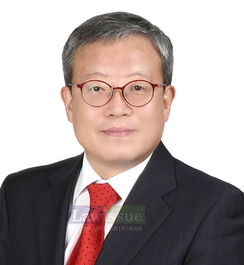 이용훈 부산대 교수.(사진=부산대학교)