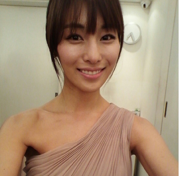 김정화, '부러질 듯 가녀린 쇄골...다이어트 욕구 부르는 한 장'