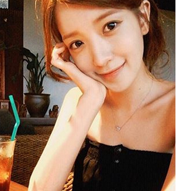 ‘정인선’이 이날 하루 집중적인 스포트라이트를 받고 있다 / 출처 에스엔에스화면