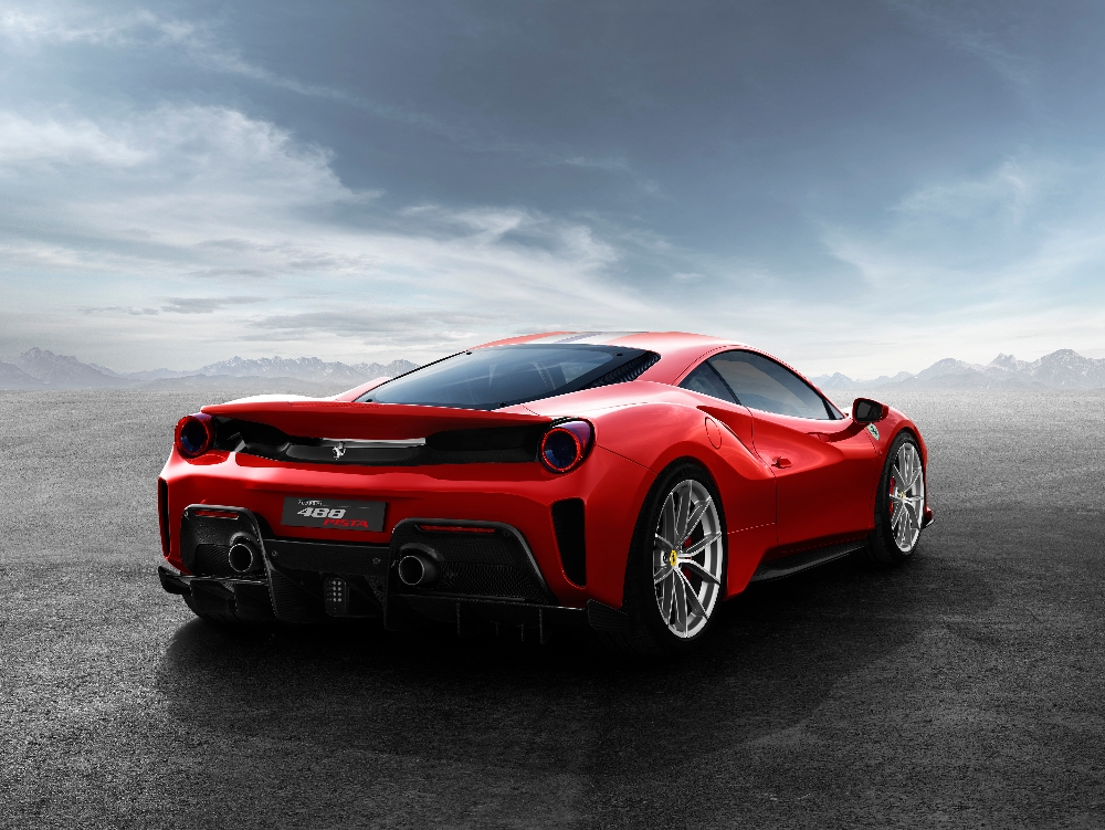 488 피스타 후면부.(사진=페라리)