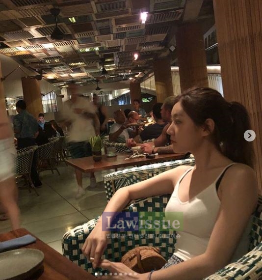 새하얀 나시티 입고 성숙美...김새론, 감탄 할 수 밖에 없을 정도