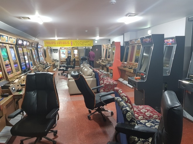 단속된 불법게임장.(사진=경남지방경찰청)