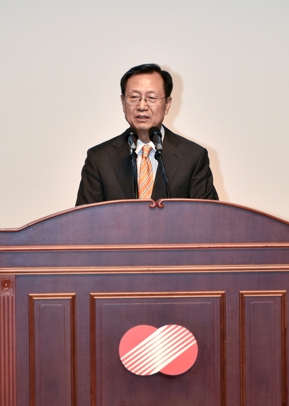 김종갑 한국전력 대표이사 사장은 13일 오전 11시 전남 나주 한전 본사에서 취임식을 갖고 제20대 한전 사장으로서 경영방침과 포부를 밝혔다.(사진=한국전력)