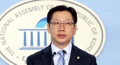 김경수, 경남지사 출마선언 일정 ‘돌연 취소’