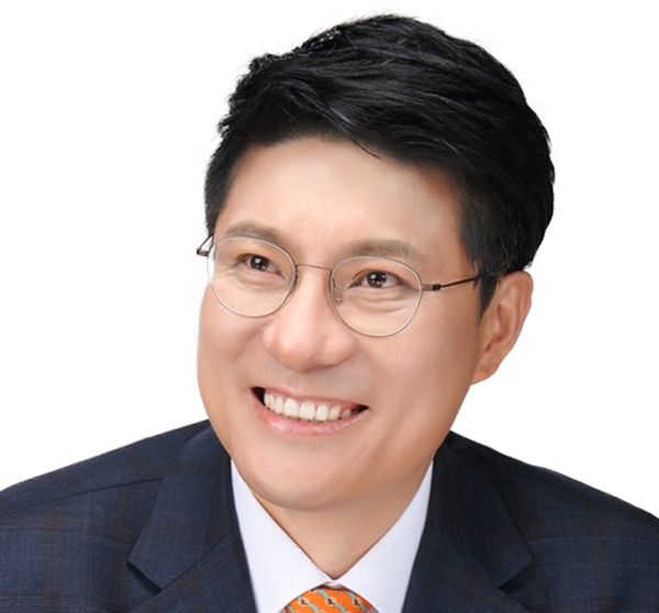 강성권, '돌이킬 수 없는 행동 도마 위....또다시 정치권 무성한 뒷말'