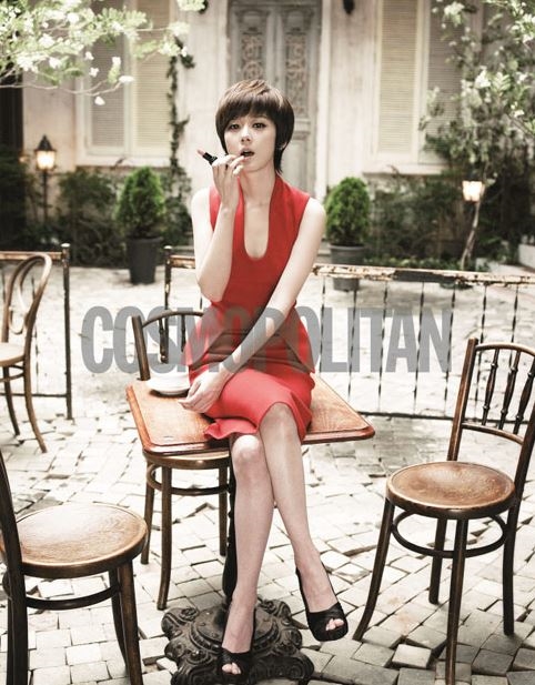 장나라, 나이 잊은 듯한 고혹美 뽐내...여리여리한 다리라인까지