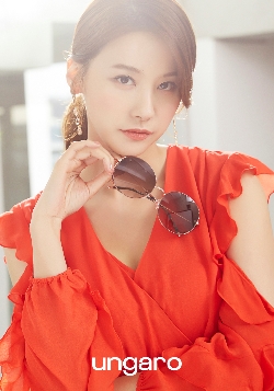웅가로 '2018 뤼미에르 컬렉션' 뮤즈로 배우 유인영 발탁