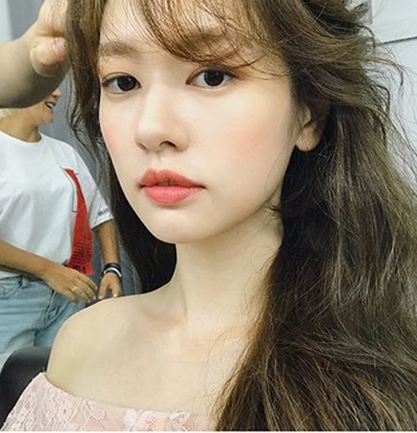 정소민, '부러질 듯 여리여리 쇄골라인...가느다람 날아갈듯'