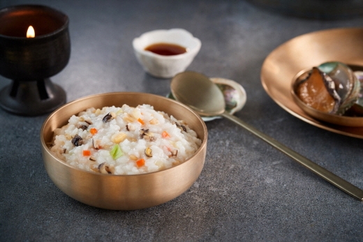 한국야쿠르트, 현대인의 아침대용식 전복죽·야채죽 선봬