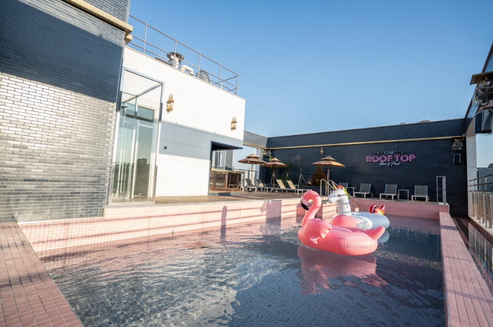 야놀자 에이치에비뉴 건대점, ‘C156 루프탑’ 오픈