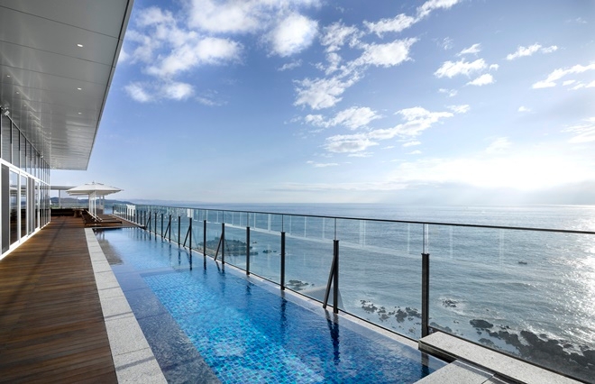 10층 터브(Tub)