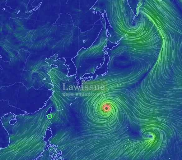 태풍 솔릭, 점차 다가옴에 따라 긴장감 UP...예상 경로에 쏠리는 이목